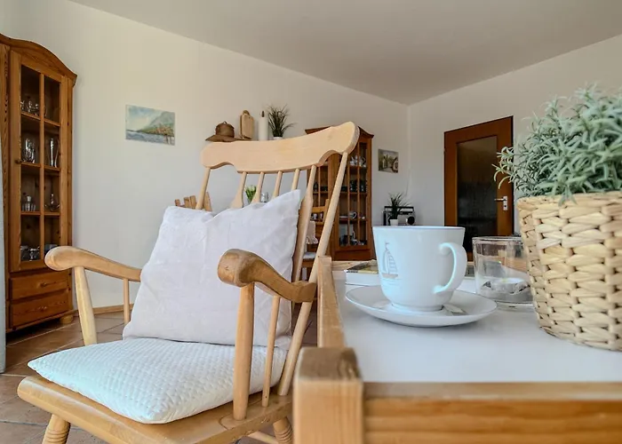 Jadekieker Mit Balkon - * 호루메르질